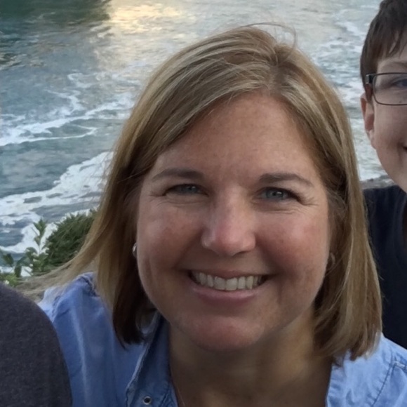 Meet your Posher, Kim - Picture 1 of 1